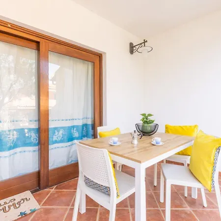 Felicita San Teodoro Apartment *