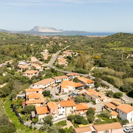 Felicita San Teodoro Apartment